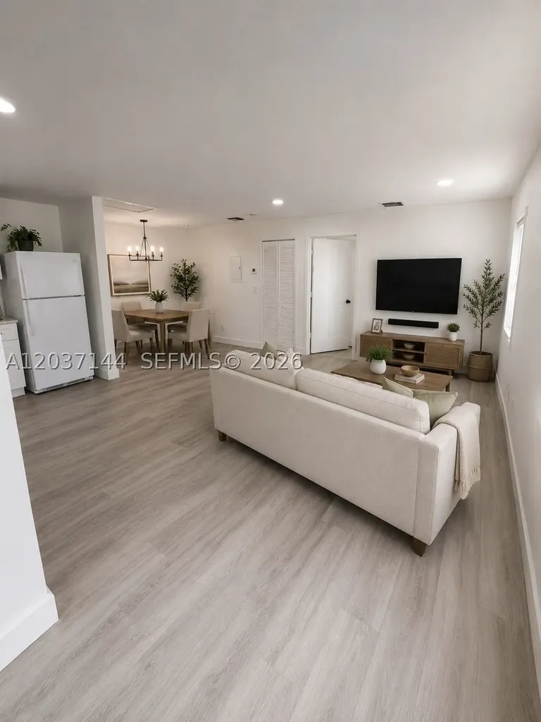 6560 SW 49th Street Davie FL 33314