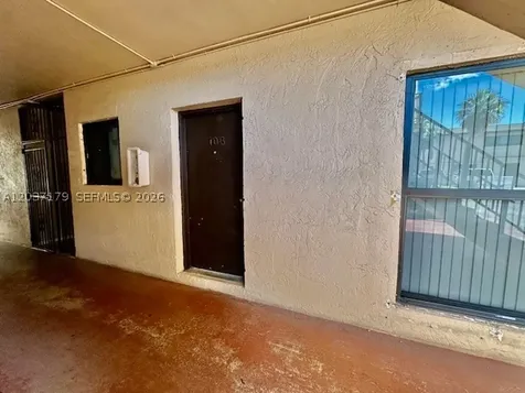 10851 SW 2nd Street Sweetwater FL 33174