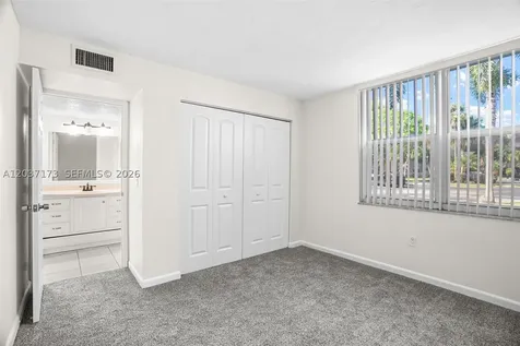 9480 Tangerine Place Davie FL 33324