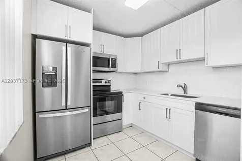 9480 Tangerine Place Davie FL 33324