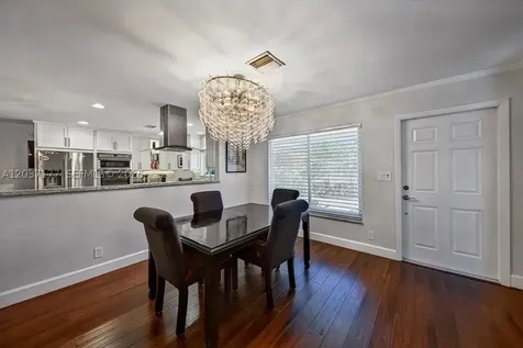 2125 NE 17th Terrace Wilton Manors FL 33305