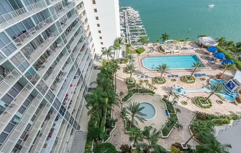 7601 E Treasure Drive North Bay Village FL 33141