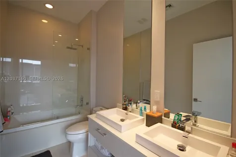 45 SW 9th Street Miami FL 33130