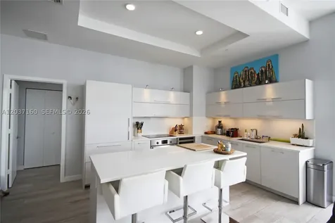 45 SW 9th Street Miami FL 33130