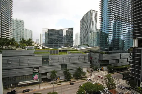 45 SW 9th Street Miami FL 33130