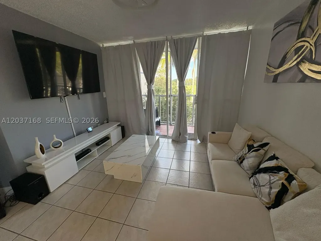 7035 NW 186th Street Hialeah FL 33015