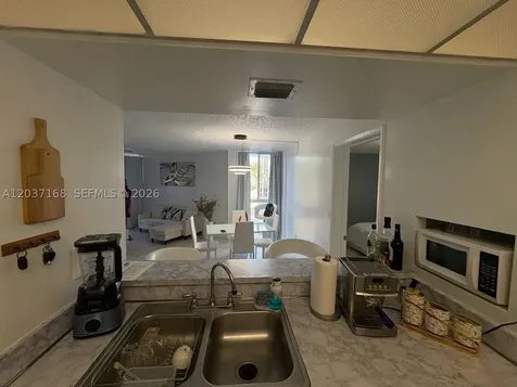 7035 NW 186th Street Hialeah FL 33015