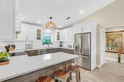 181 12th Street Key Colony Beach FL 33051