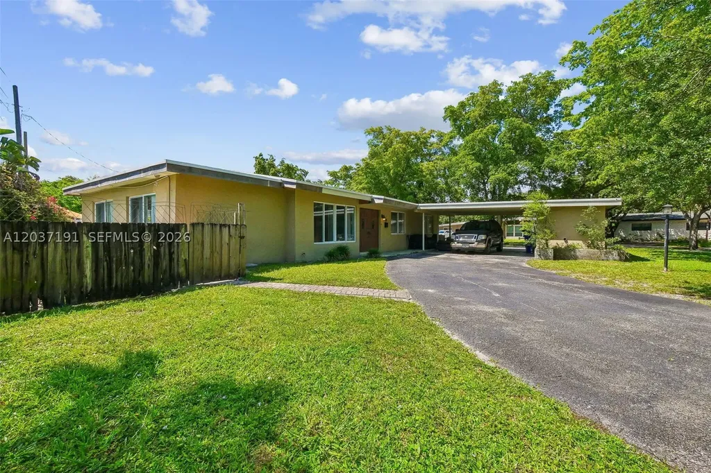 401 S 57th Terrace Hollywood FL 33023
