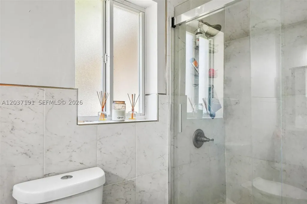 401 S 57th Terrace Hollywood FL 33023