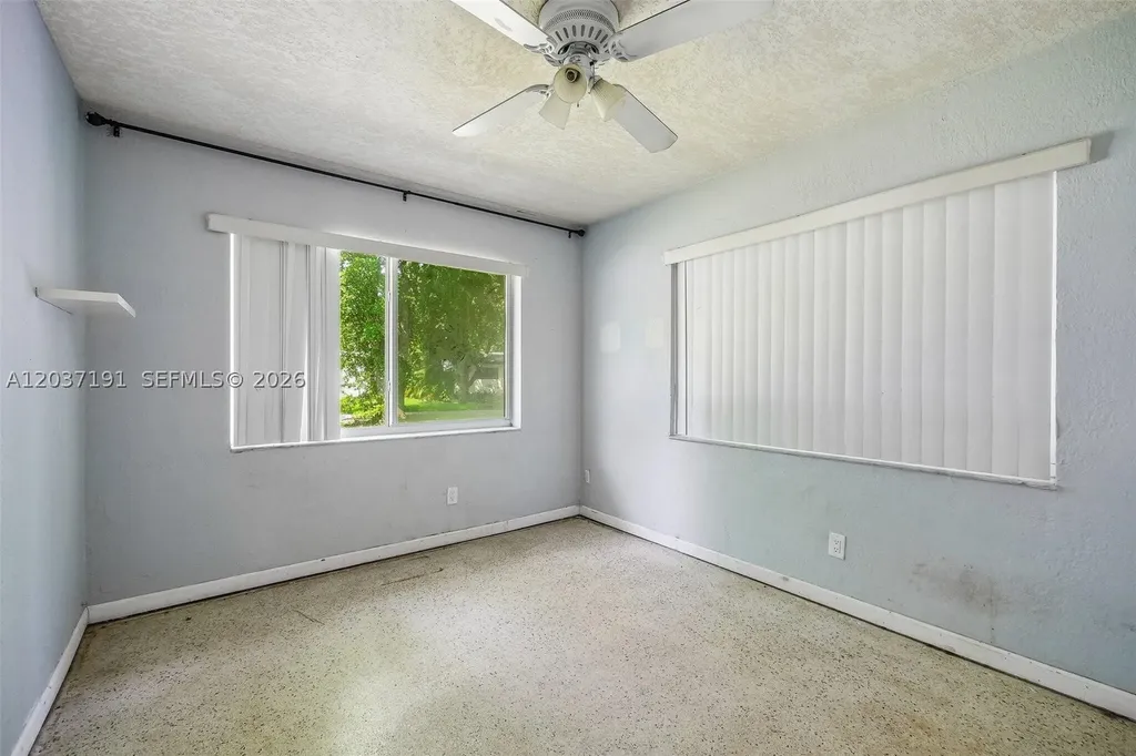 401 S 57th Terrace Hollywood FL 33023