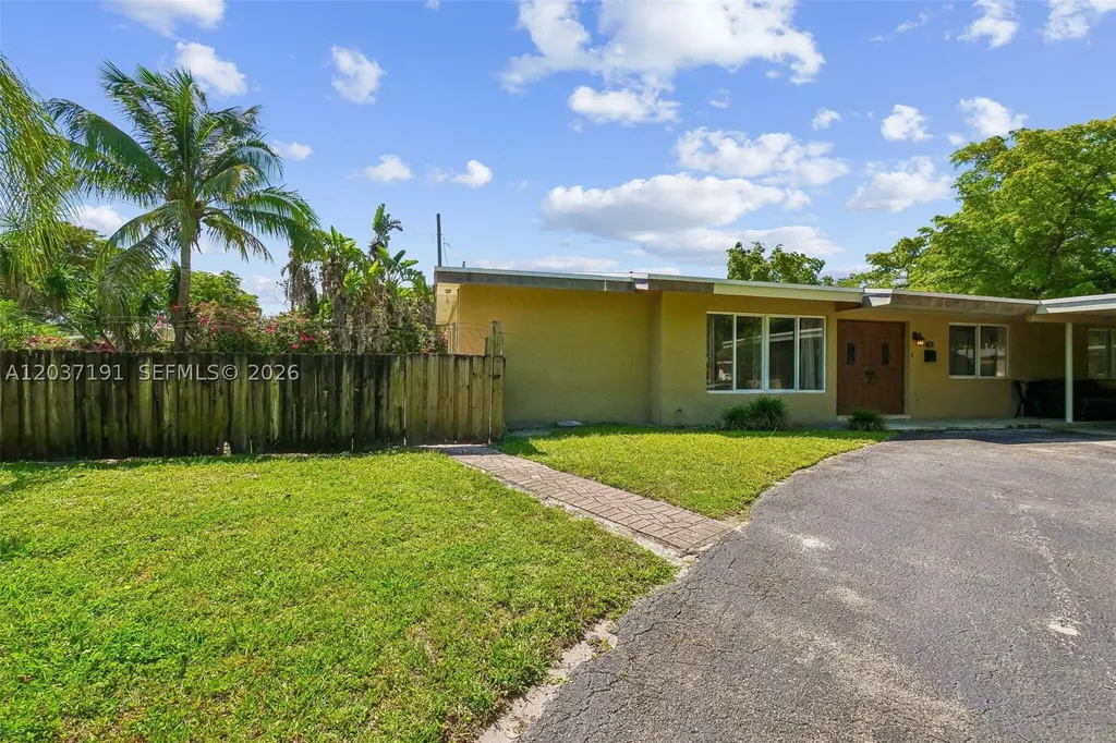 401 S 57th Terrace Hollywood FL 33023