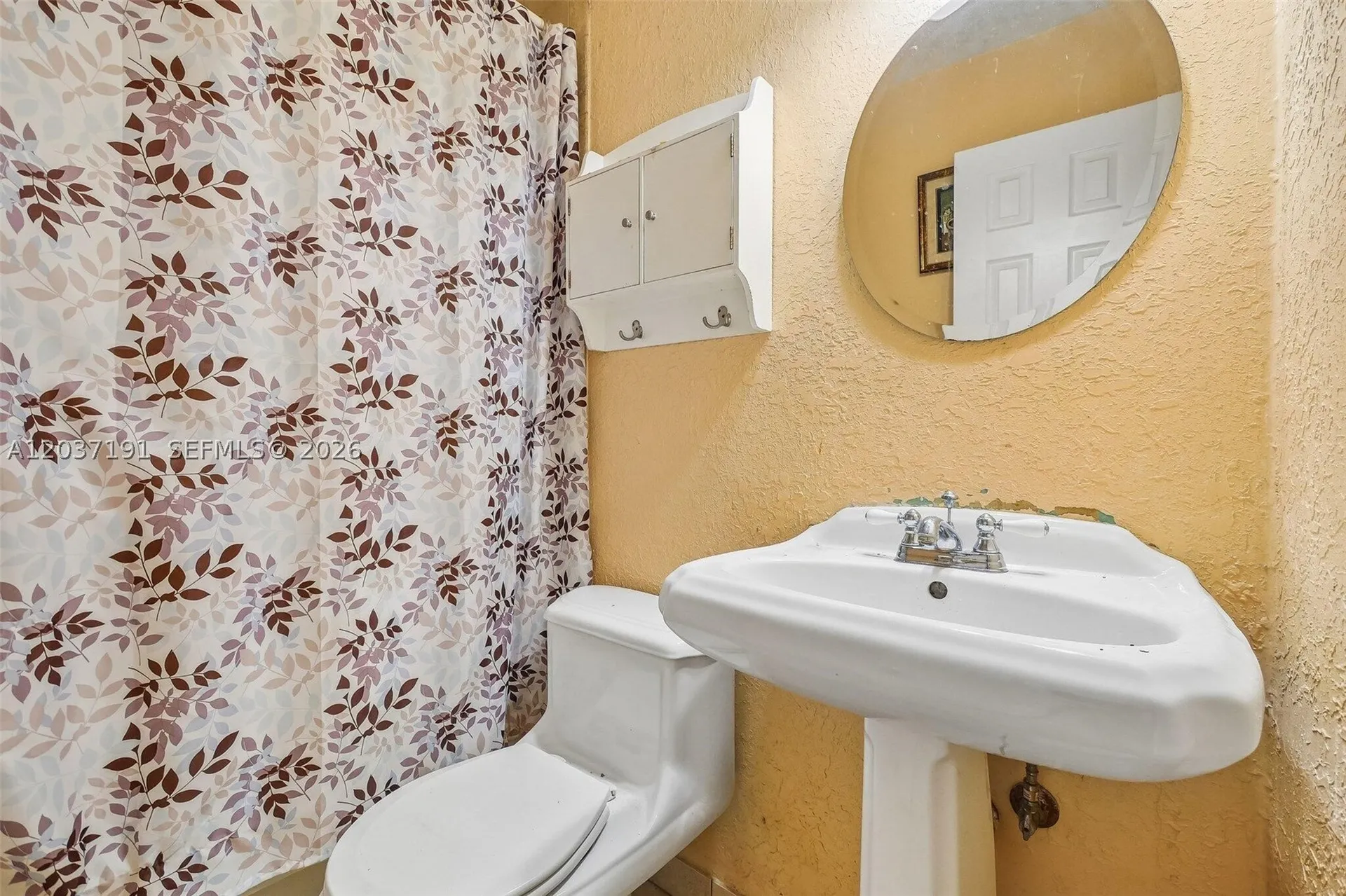 401 S 57th Terrace Hollywood FL 33023