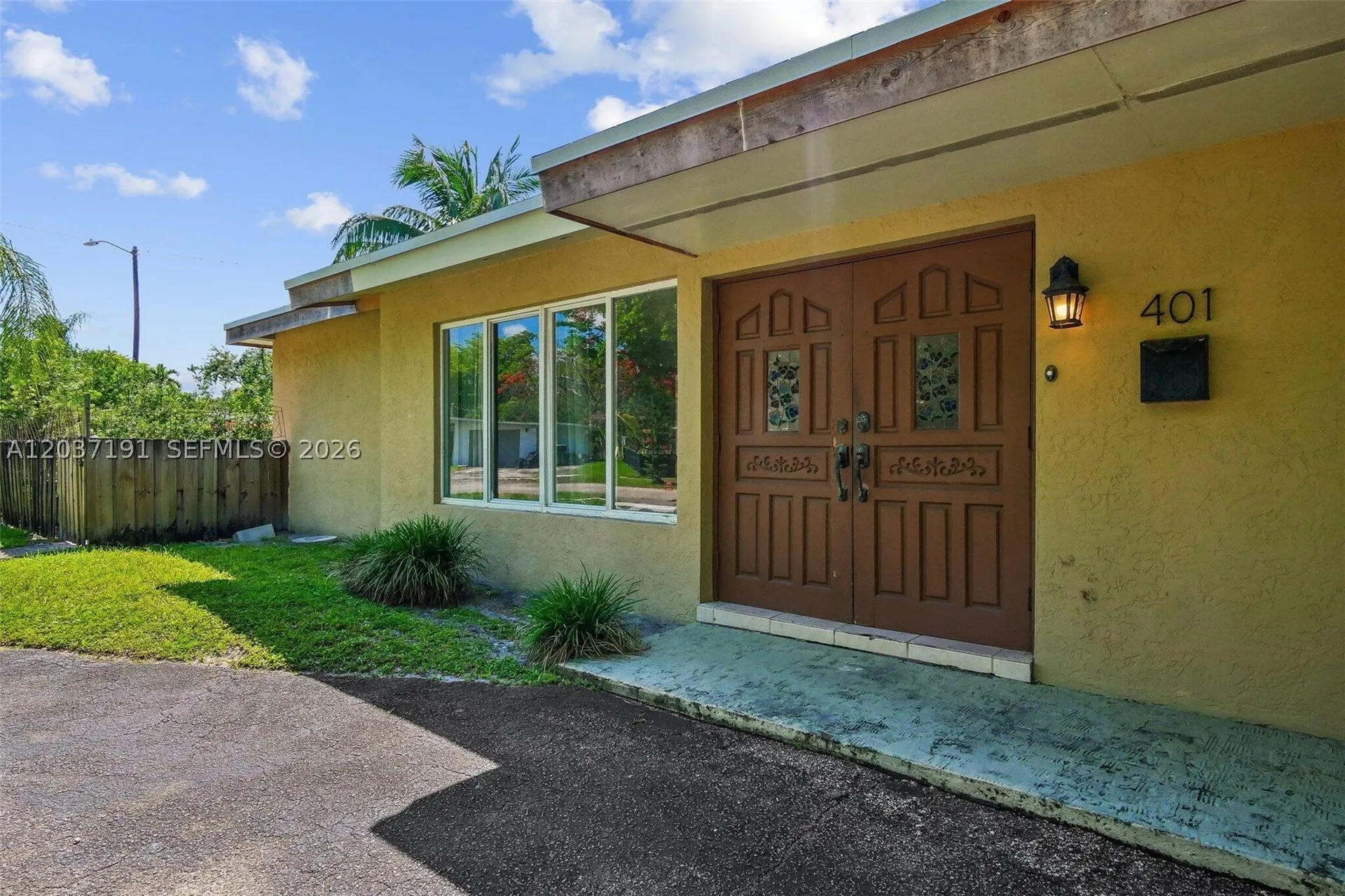 401 S 57th Terrace Hollywood FL 33023