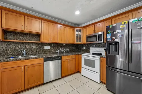 401 S 57th Terrace Hollywood FL 33023