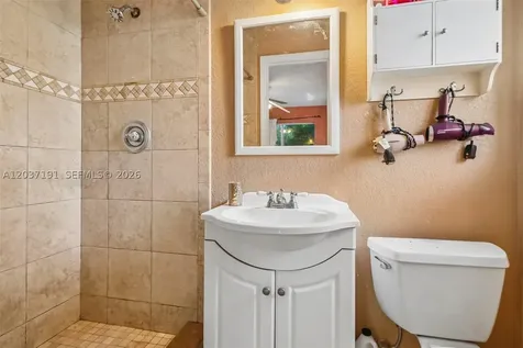401 S 57th Terrace Hollywood FL 33023
