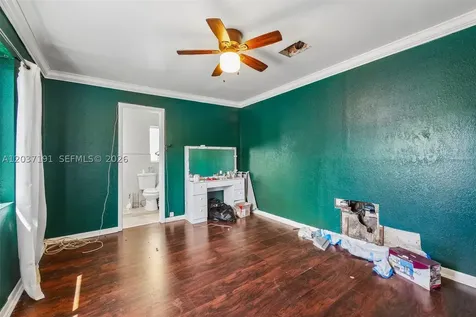 401 S 57th Terrace Hollywood FL 33023