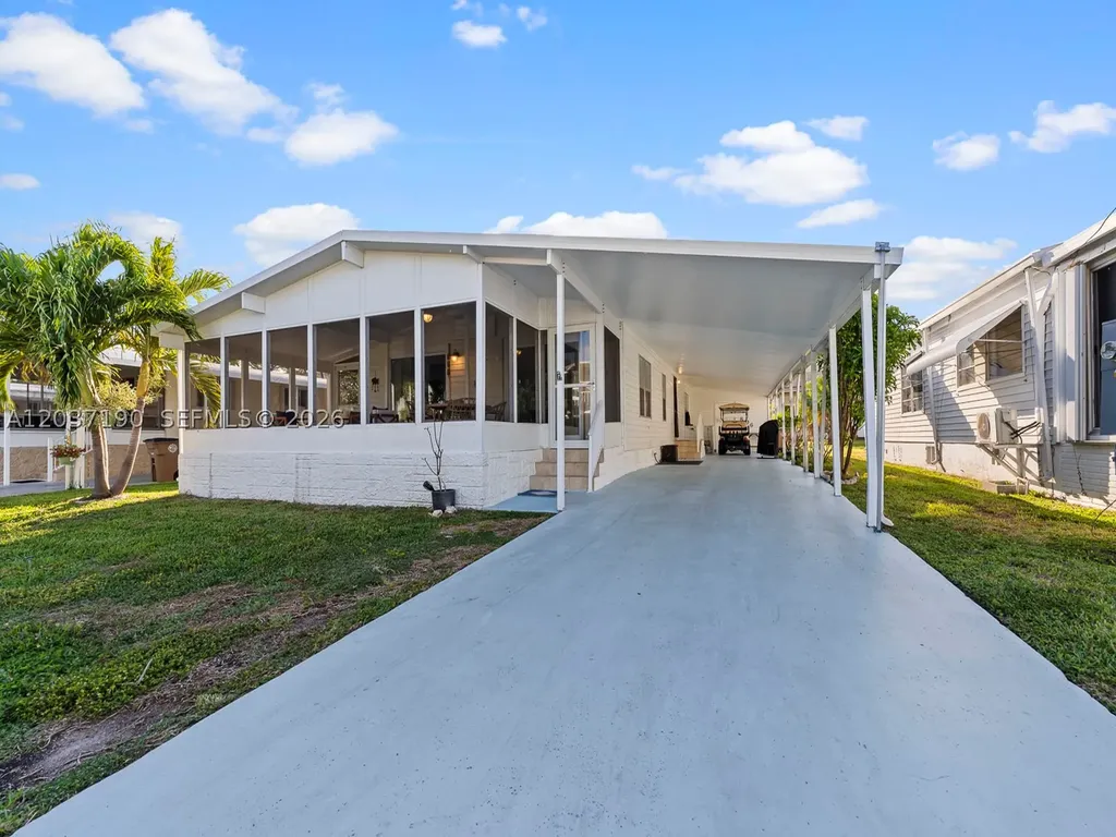 806 S Jade Drive Key Largo FL 33037