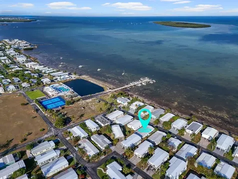 806 S Jade Drive Key Largo FL 33037