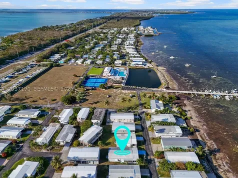 806 S Jade Drive Key Largo FL 33037