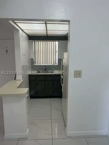 7505 SW 82nd Street Miami FL 33143