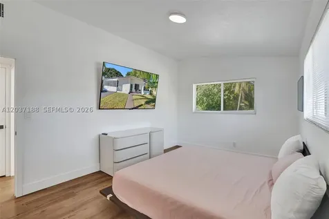 581 NE 175th Terrace North Miami Beach FL 33162