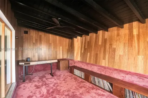 581 NE 175th Terrace North Miami Beach FL 33162