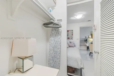 3 Island Avenue Miami Beach FL 33139