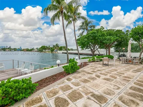 3 Island Avenue Miami Beach FL 33139