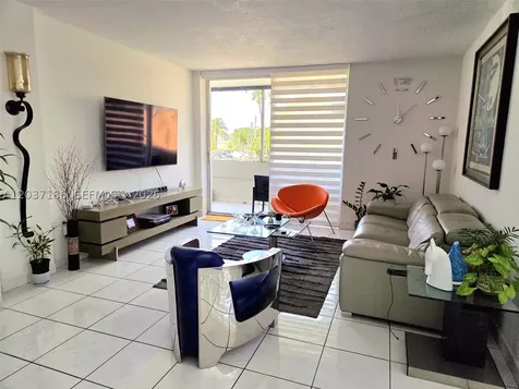 16850 S Glades Drive North Miami Beach FL 33162