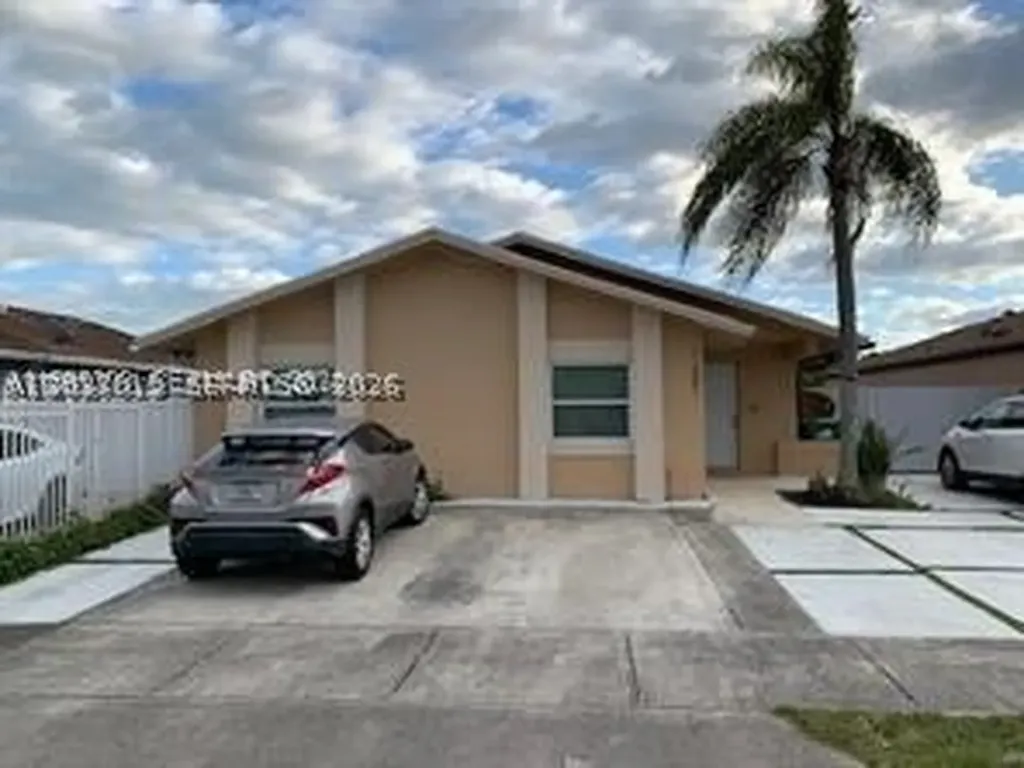11882 SW 209th Terrace Miami FL 33177