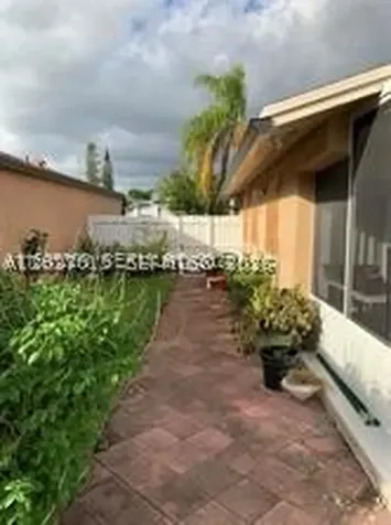 11882 SW 209th Terrace Miami FL 33177