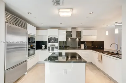 17121 Collins Avenue Sunny Isles Beach FL 33160