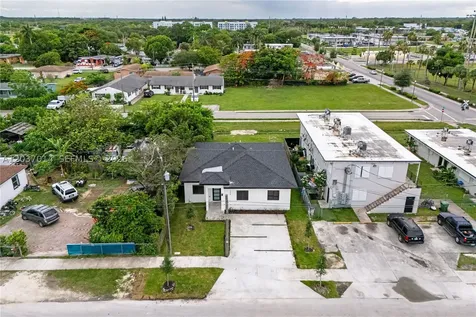 426 SW 9th Avenue Homestead FL 33030