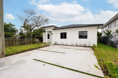 426 SW 9th Avenue Homestead FL 33030
