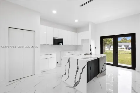 426 SW 9th Avenue Homestead FL 33030