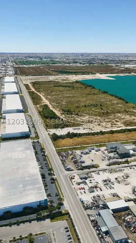 8720 NW 91st Street Medley FL 33178-1858