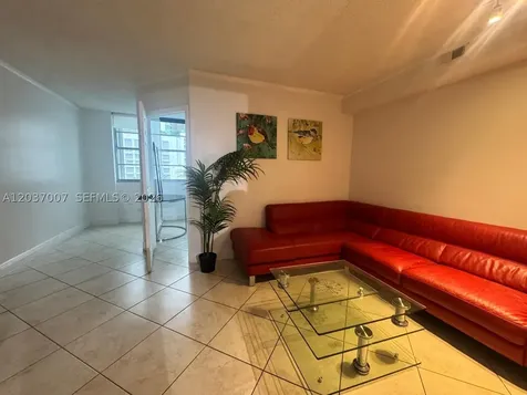 905 Brickell Bay Drive Miami FL 33131