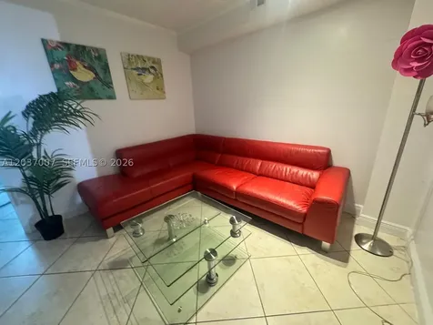 905 Brickell Bay Drive Miami FL 33131