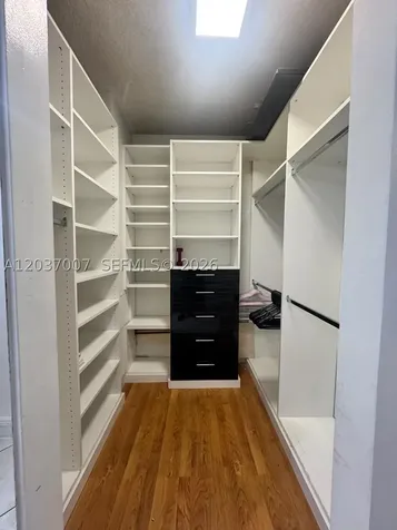 905 Brickell Bay Drive Miami FL 33131
