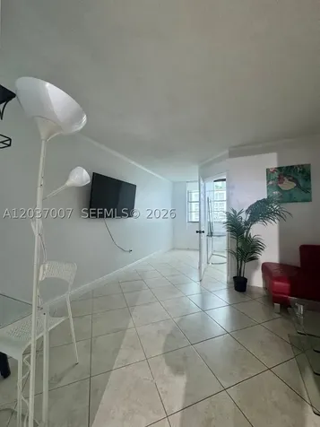 905 Brickell Bay Drive Miami FL 33131