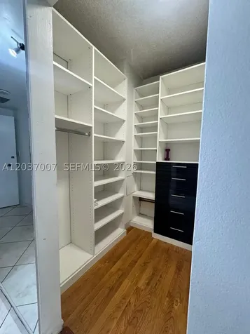 905 Brickell Bay Drive Miami FL 33131