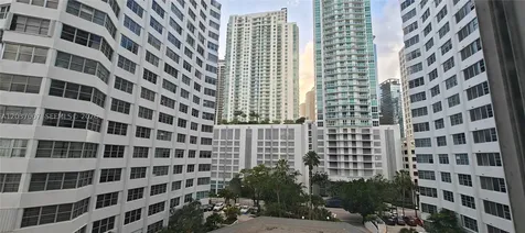 905 Brickell Bay Drive Miami FL 33131