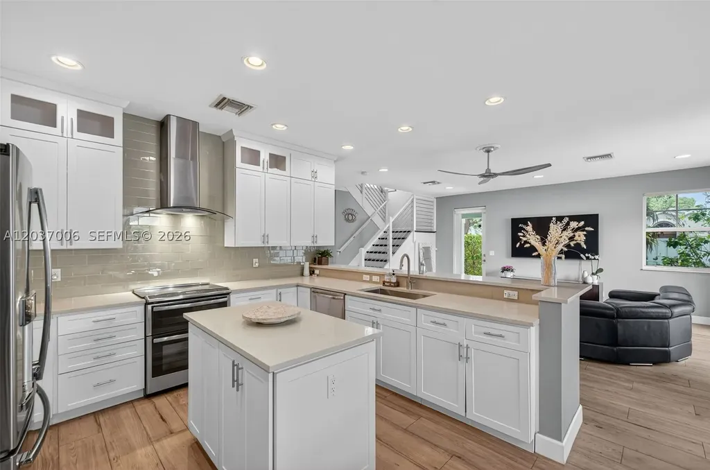 608 SW 15th Street Fort Lauderdale FL 33315