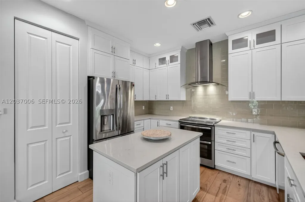 608 SW 15th Street Fort Lauderdale FL 33315