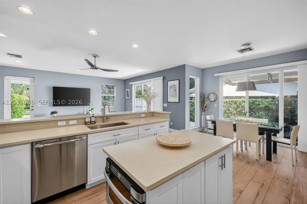 608 SW 15th Street Fort Lauderdale FL 33315