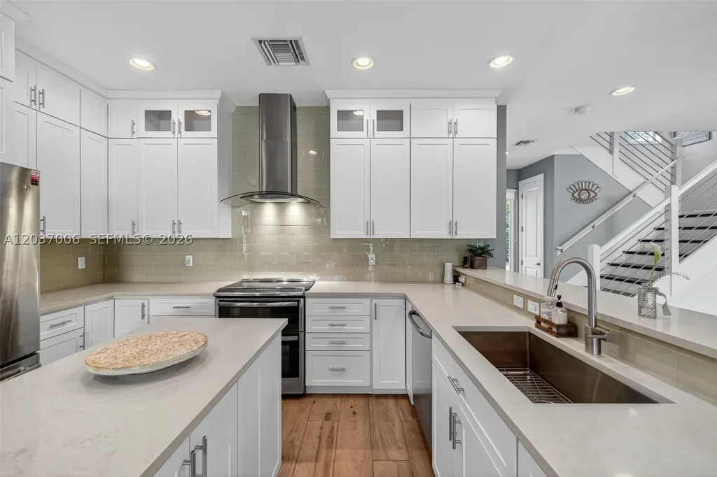 608 SW 15th Street Fort Lauderdale FL 33315