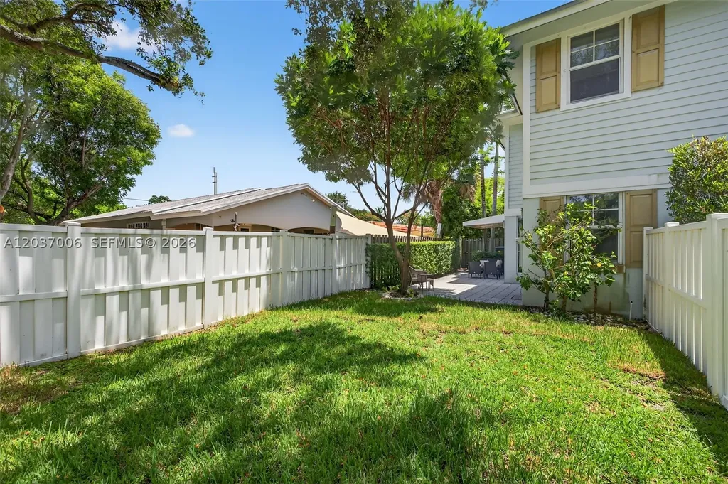 608 SW 15th Street Fort Lauderdale FL 33315