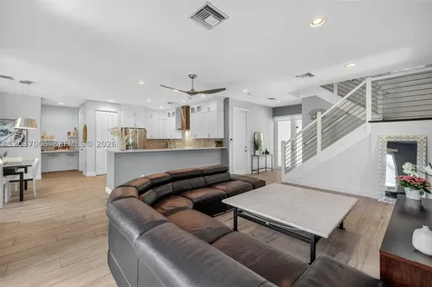 608 SW 15th Street Fort Lauderdale FL 33315