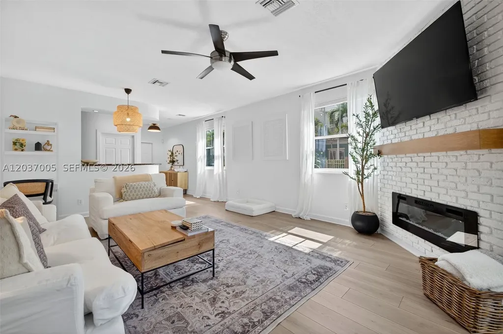 1214 W Las Olas Boulevard Fort Lauderdale FL 33312